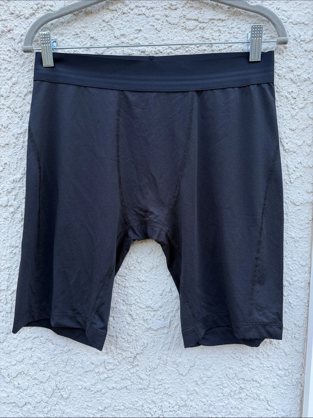 James Perse Yosemite Men's Performance Activewear Briefs Size 2/M NWT